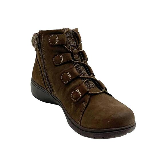 Clarks Shoes - Clarks Collection Leather & Knit Ankle Boots Carleigh Jade Taupe - Narrow
